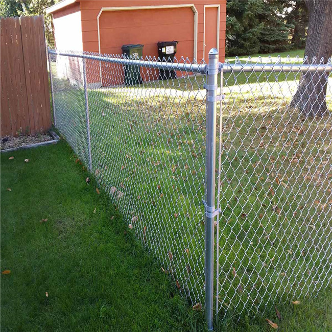 4-galvanized-chain-link-fence-corner-post